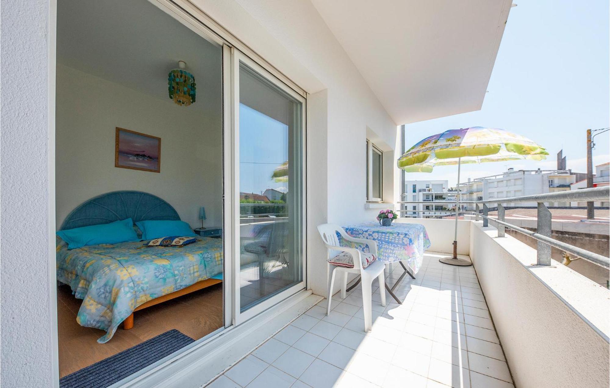 Gorgeous Apartment In Royan With Kitchen Esterno foto