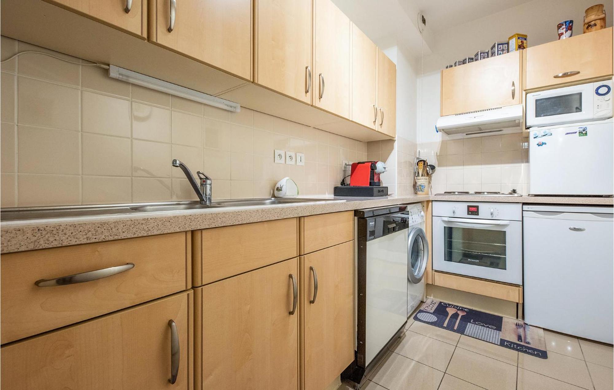 Gorgeous Apartment In Royan With Kitchen Esterno foto