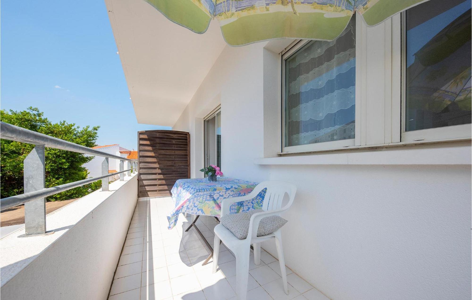 Gorgeous Apartment In Royan With Kitchen Esterno foto